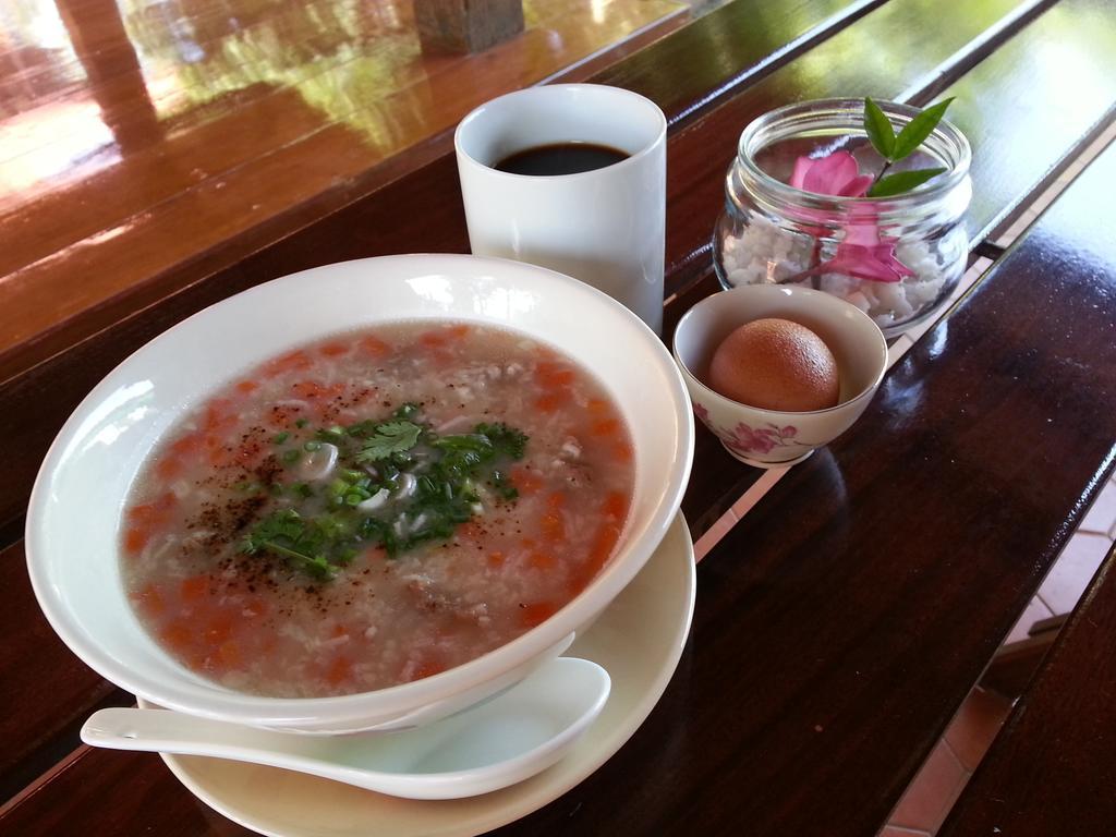 Rim Nam Kong Homestay ปากชม ภายนอก รูปภาพ