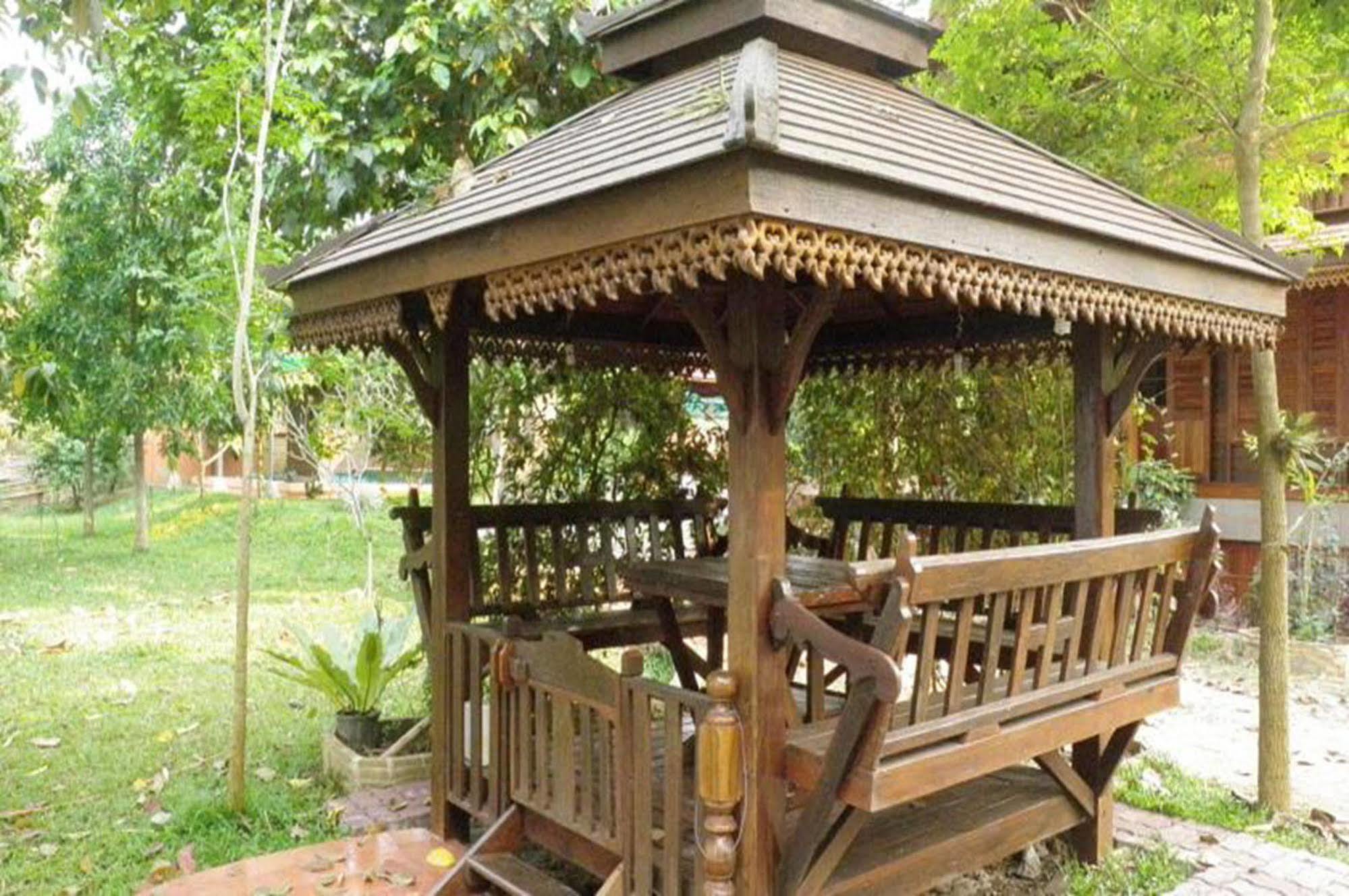 Rim Nam Kong Homestay ปากชม ภายนอก รูปภาพ