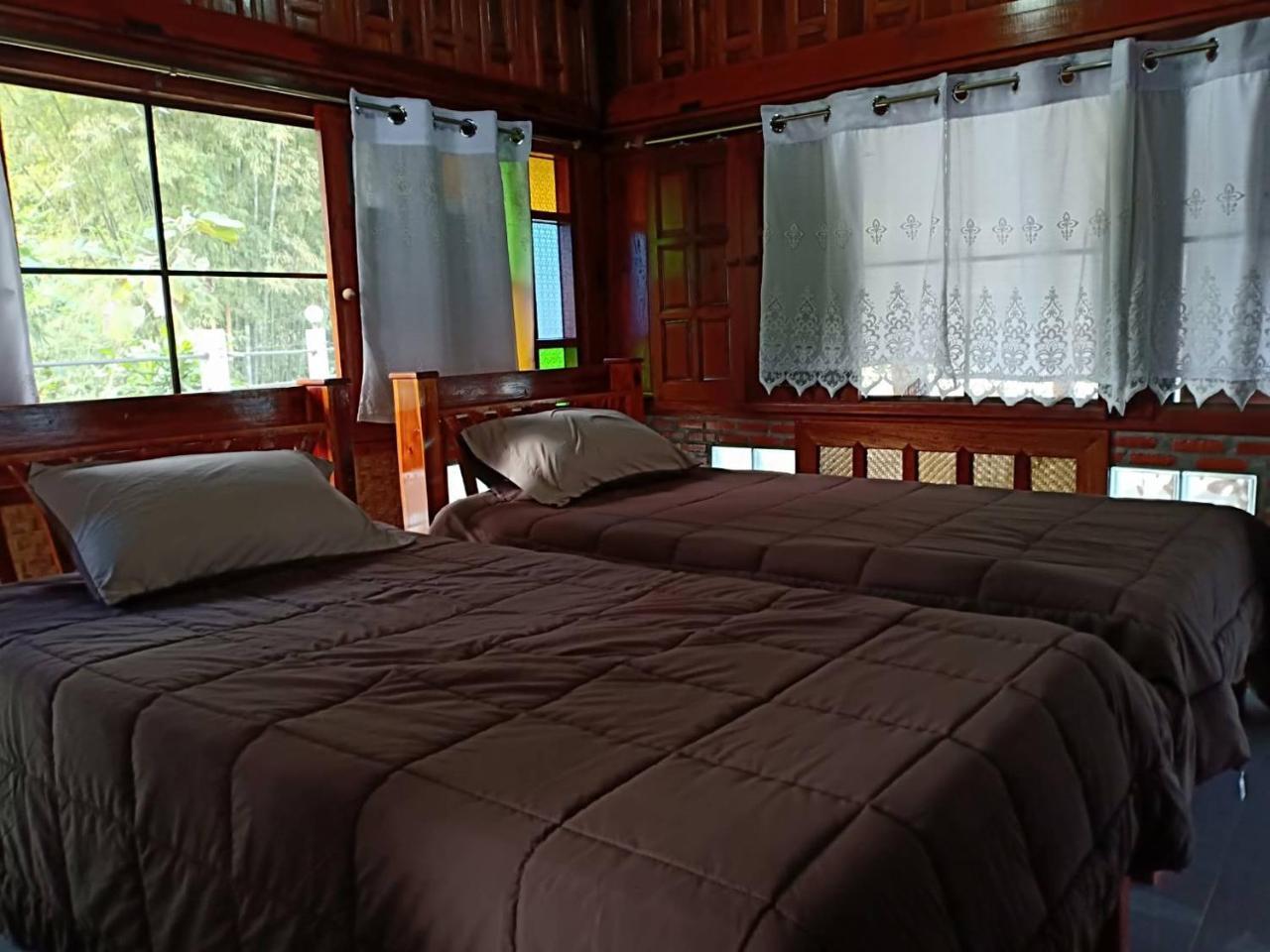 Rim Nam Kong Homestay ปากชม ภายนอก รูปภาพ